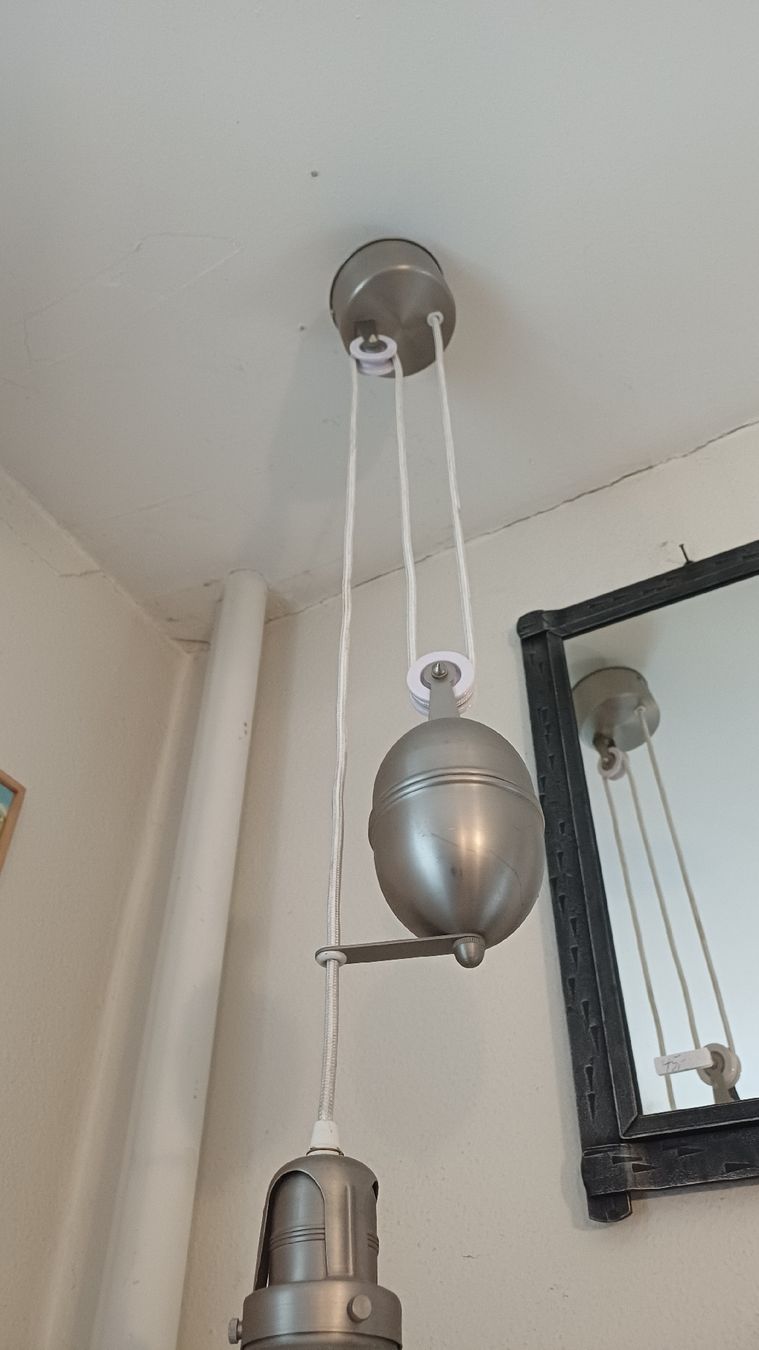 Ikea Lampade: Zuglampe Ikea – Usato da Flawil venduto da Pinkmalibu 1