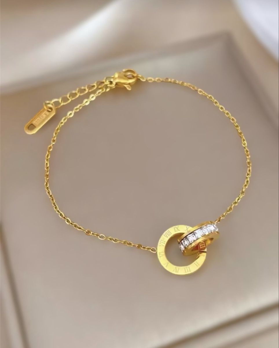 Bracelets: Bracelet en acier inoxydable  – Neuf avec emballage d'origine à Châtel-St-Denis par Montclair_Swiss