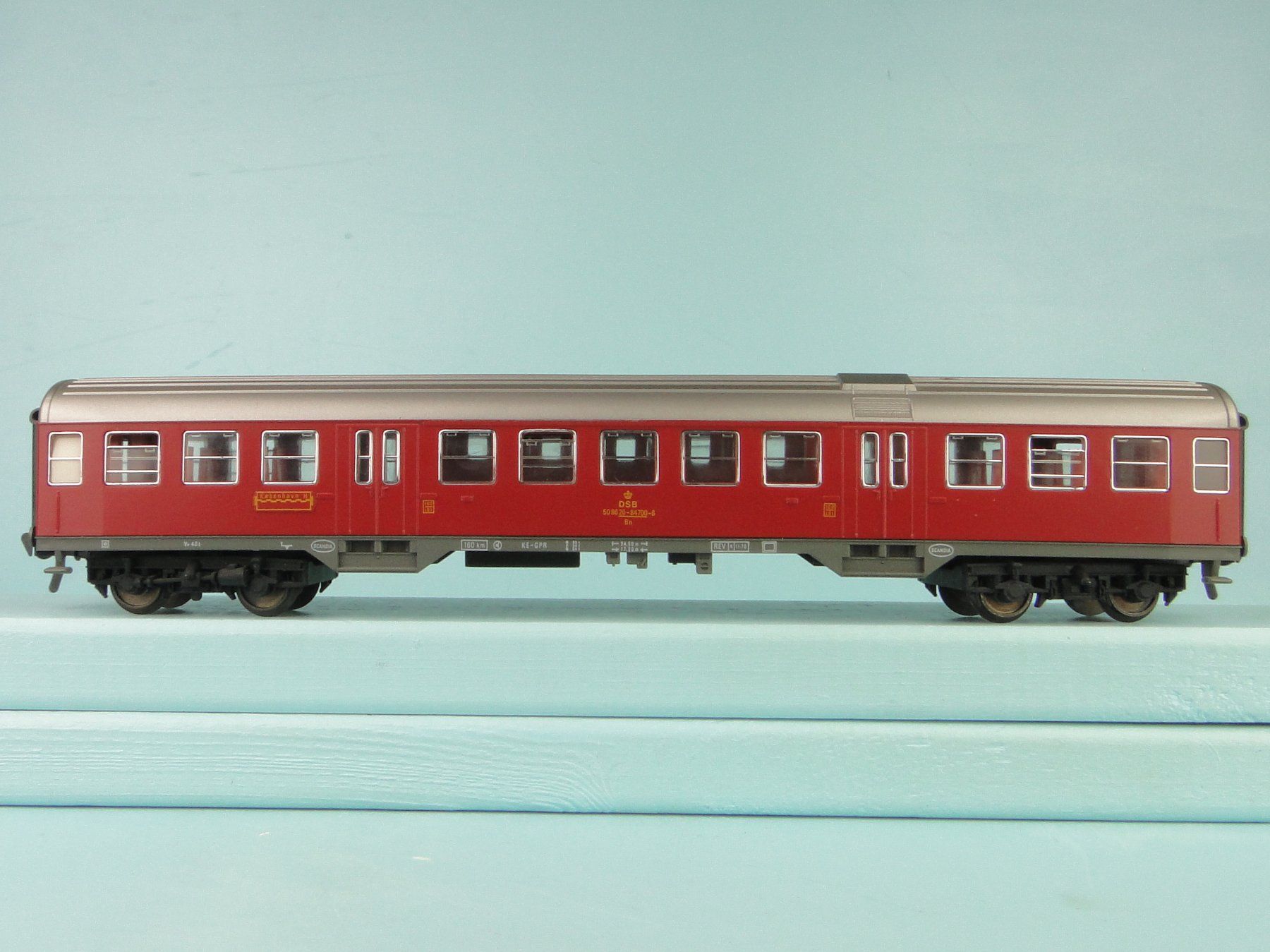 Fleischmann Modelleisenbahnen: Fleischmann 5157 DSB 2 Klasse, Neuwertig – Gebraucht aus Bülach von cann11 1