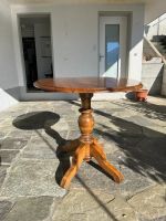 Ovaler antiker Holztisch, klappbar