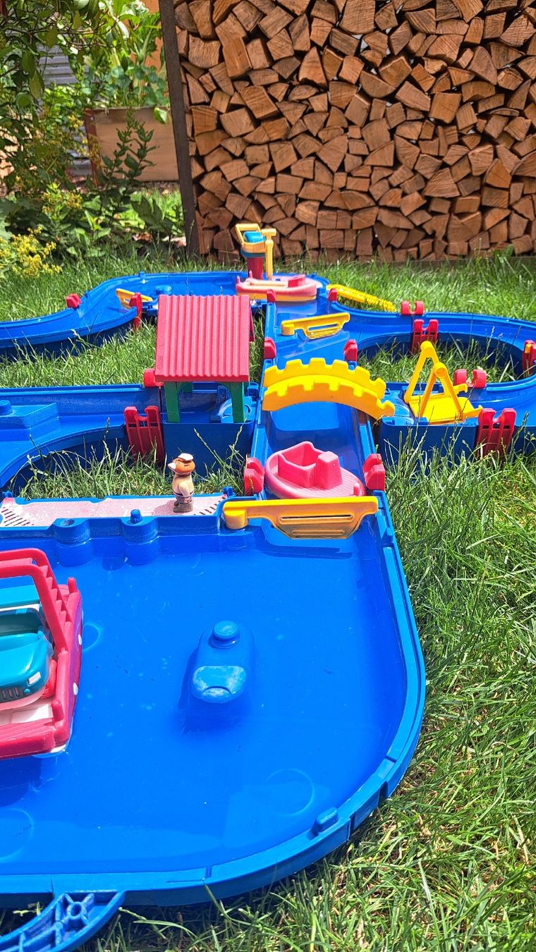 Aquaplay Spielzeuge: AquaPlay Wasser-Spielbahn  – Gebraucht aus Hombrechtikon von Amblana 1