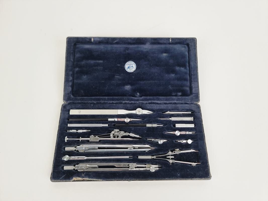 Compassi: Vintage Zirkel Set – Usato da Urtenen-Schönbühl venduto da Restwert_Schoenbuehl 1