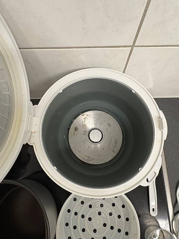 Küchengeräte: Reiskocher – Gebraucht aus Zürich von James_Kr 1