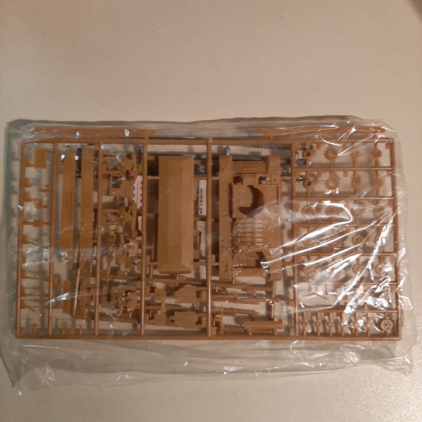 Kit di modellismo & Modellini statici: 381 ... Bishop Mk I 25 Pdr. ... Esci 8044 – Nuovo (secondo la descrizione) da Bonstetten venduto da Benibanny59 2