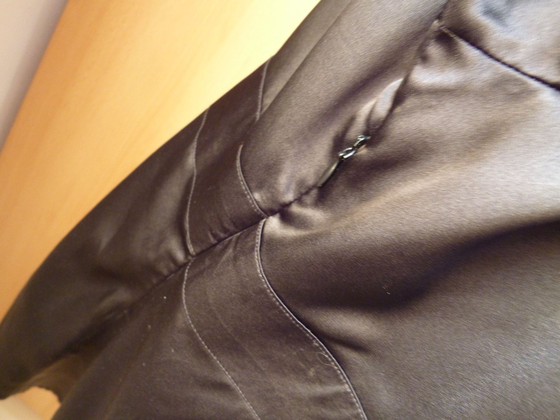Camicette: schwarze Asia-Look Bluse Gr. 42 / L – Usato da Dättlikon venduto da Mamakuga 5