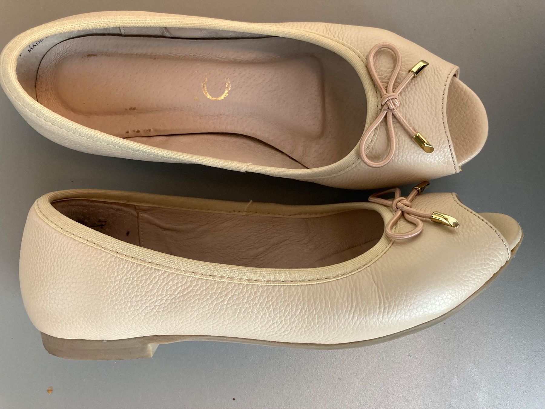 Scarpe da donna: Leder Ballerinas Gr. 38 – Usato da Stallikon venduto da dotka07 2