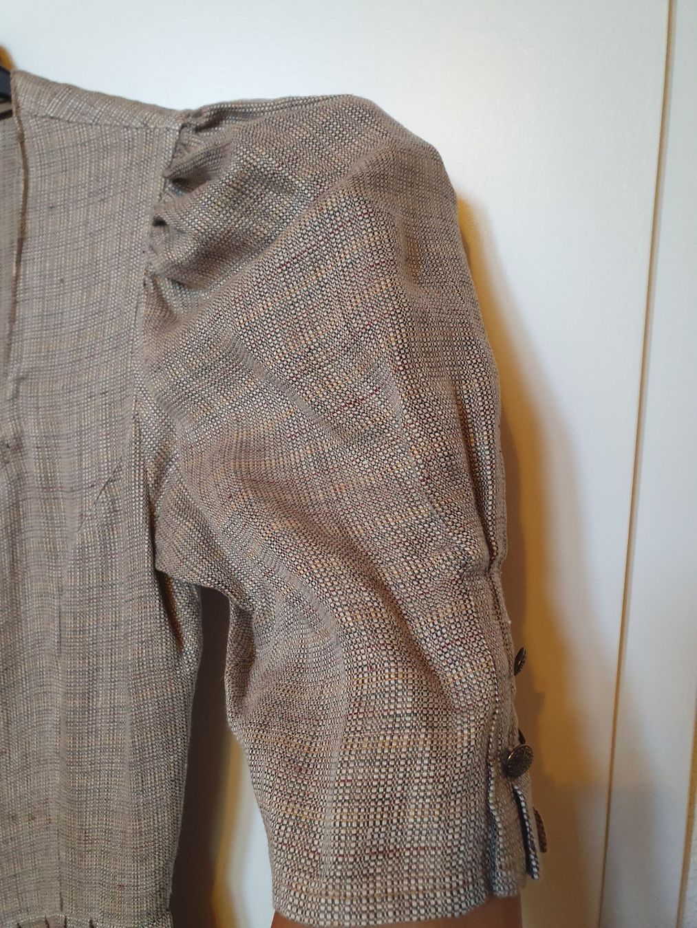 Kleider: Trachtenkleid - Leinen - Gr. 40-42 – Gebraucht aus Steffisburg von C.Kreuzer 3