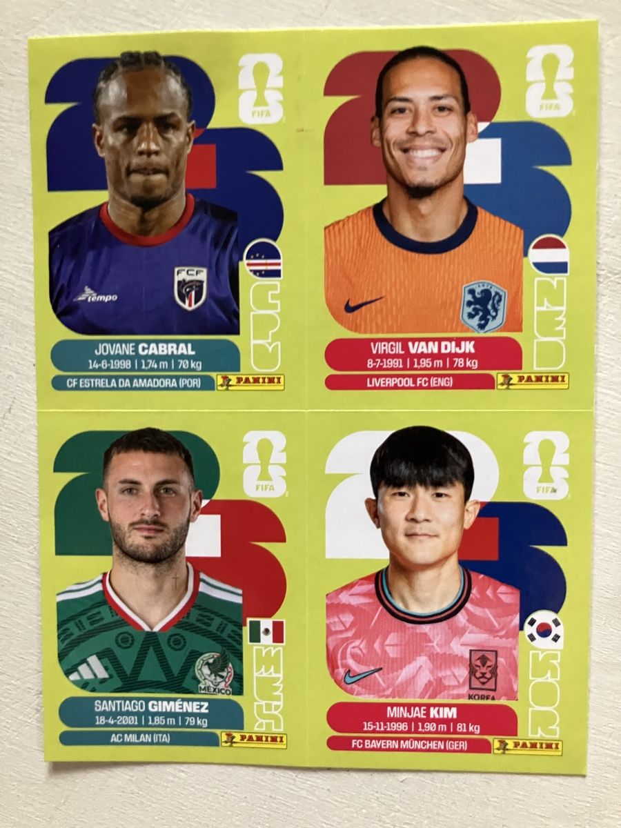 Panini Cartes à collectionner: 4 Panini Bilder 2026 – Neuf (Voir description) à Biglen par Maci2005
