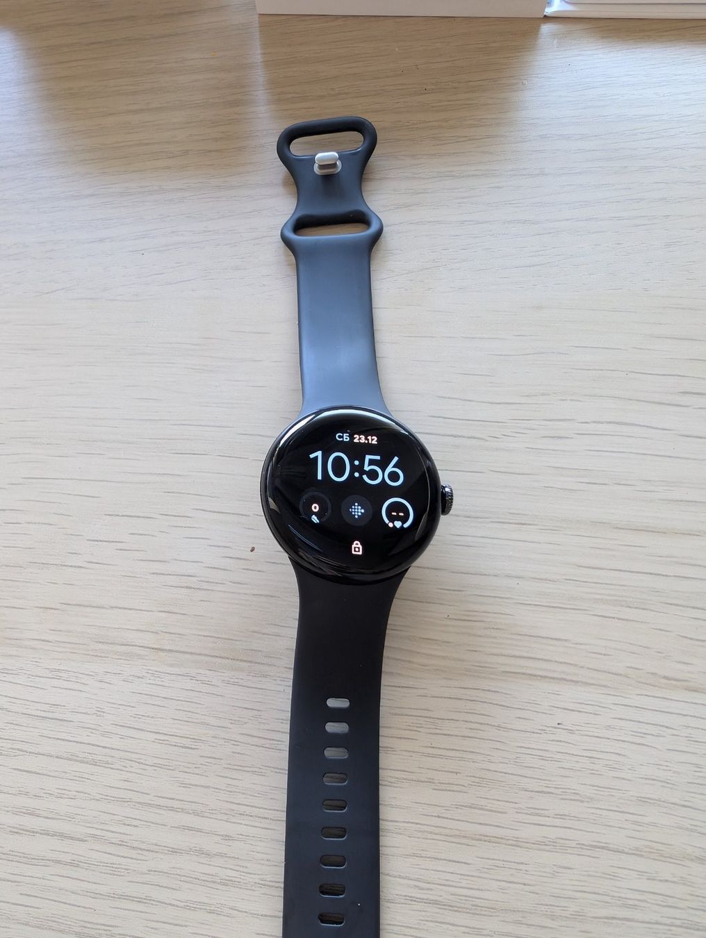 Google Smartwatch: Google Pixel Watch 2 – Hervorragender Zustand – D'occasion à Zürich par den_wg6w 1