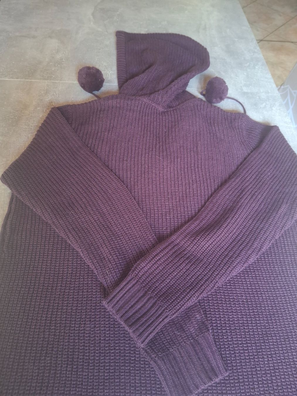 Vestiti: Robe pull avec capuchon col en V taille 40-42 marque BPC – Usato da Villiers venduto da san_jn5w 6