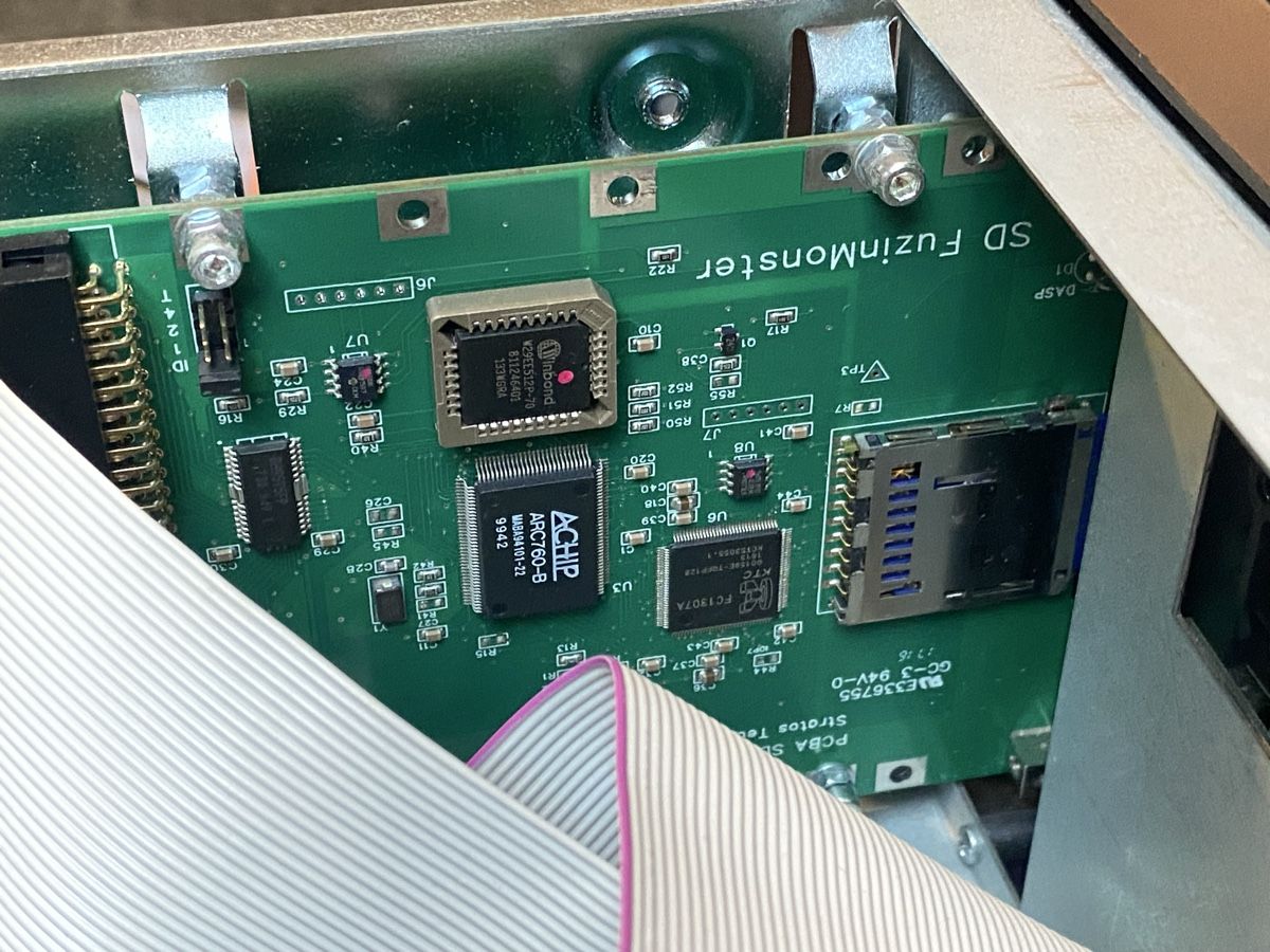 E-Mu Instruments de musique: E-mu sampler ultra 6400 – D'occasion à Epautheyres par jocib 3
