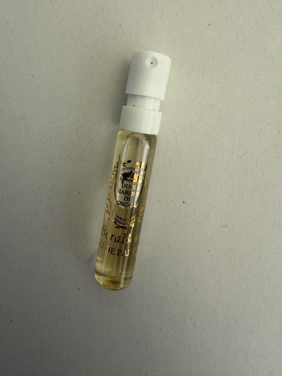 Profumi & Eau de Toilette: Giardini di Toscana Borabora 1.5ml Muster – Nuovo (secondo la descrizione) da Meierskappel venduto da Philium 1