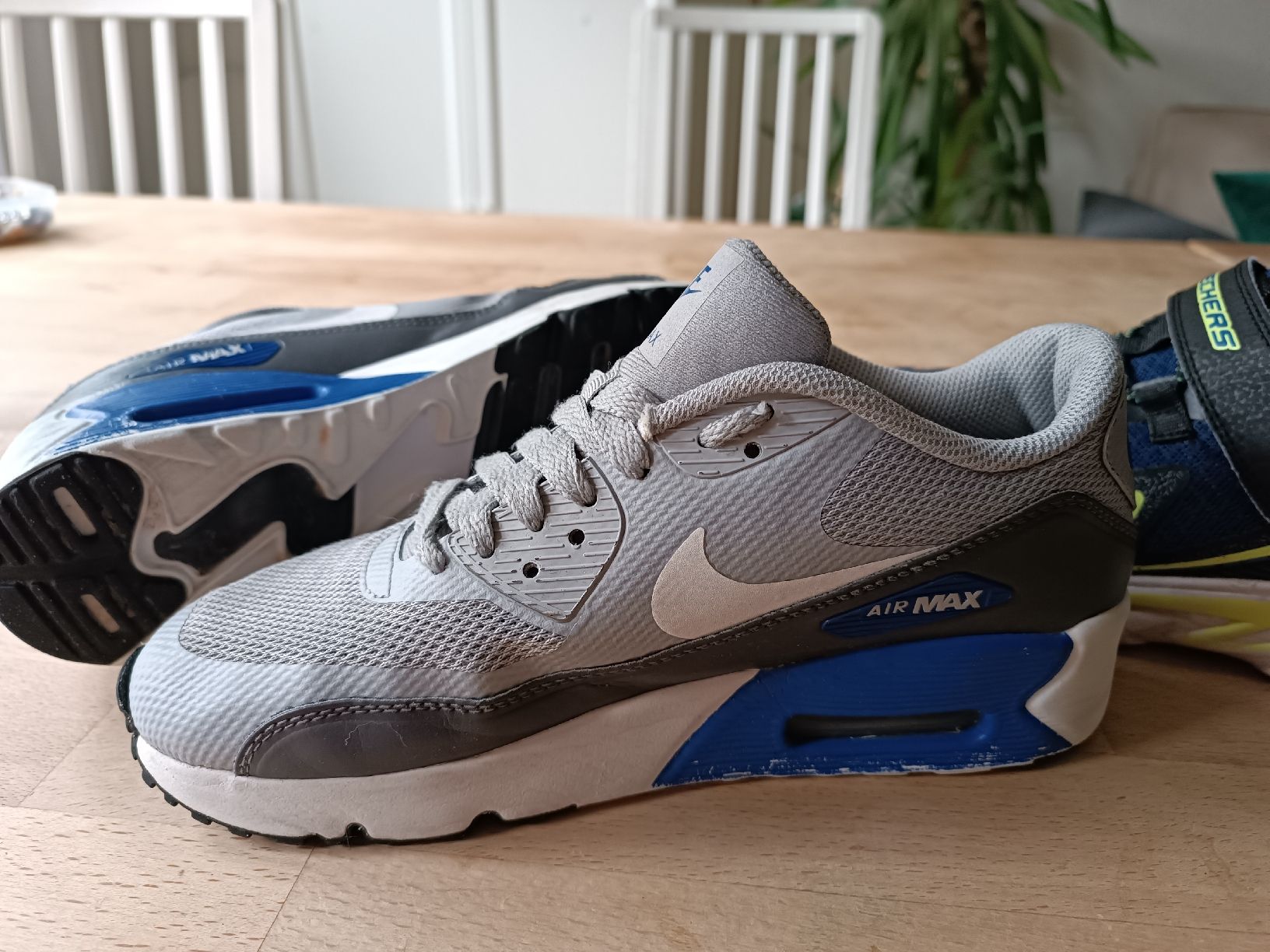 Nike Herrenschuhe: Nike AirMax + Sketchers Gr 37.5/ 38 – Gebraucht aus Binz von julijuli 5