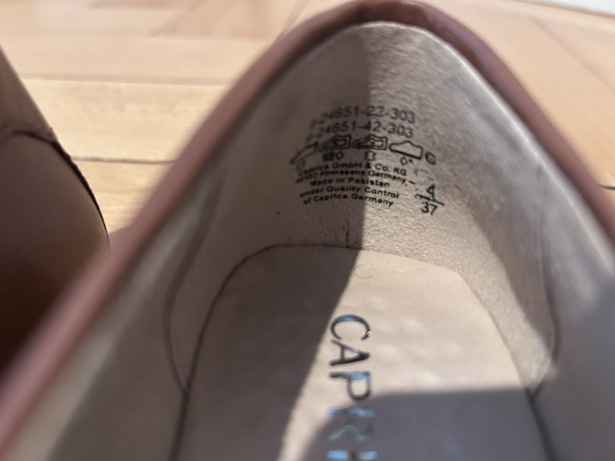Scarpe da donna: Braune Caprice Loafers, Grösse 37. – Nuovo (secondo la descrizione) da Luzern venduto da papboss 5