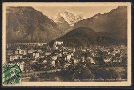 Interlaken, Ortsansicht gegen die Jungfr