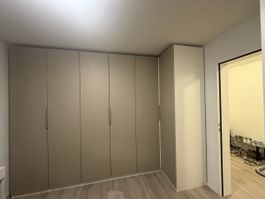 Kleiderschrank Ecklösung beige 6-türig guter Zustand