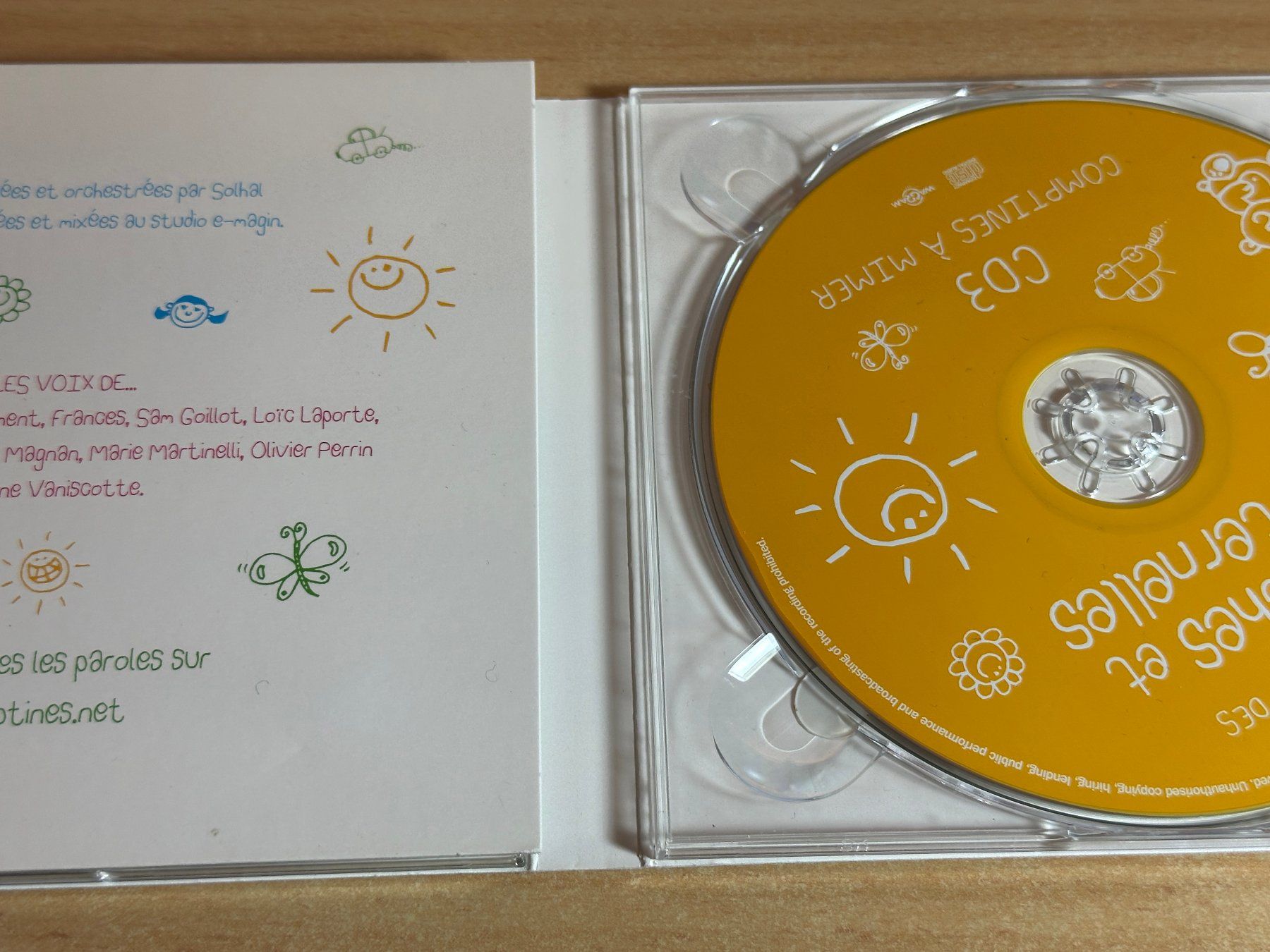 CD: Various - Coffret des crèches et maternelles 2013 - 5 CD – Usato da Rikon im Tösstal venduto da Alpenmutz 2
