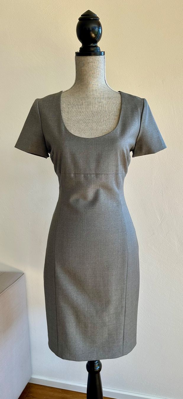Vestiti: NWOT Joseph Grey Wool Mini Dress Size 38 – Nuovo (secondo la descrizione) da Trin venduto da kat_pmj8