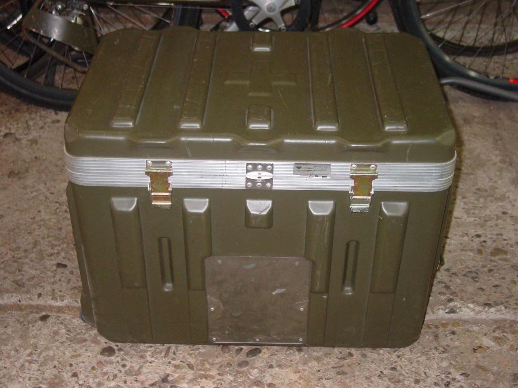 Casse di trasporto: Moderne Offizies Kiste Schweizer Armee – Usato da Ursenbach venduto da rekruten-shop 4