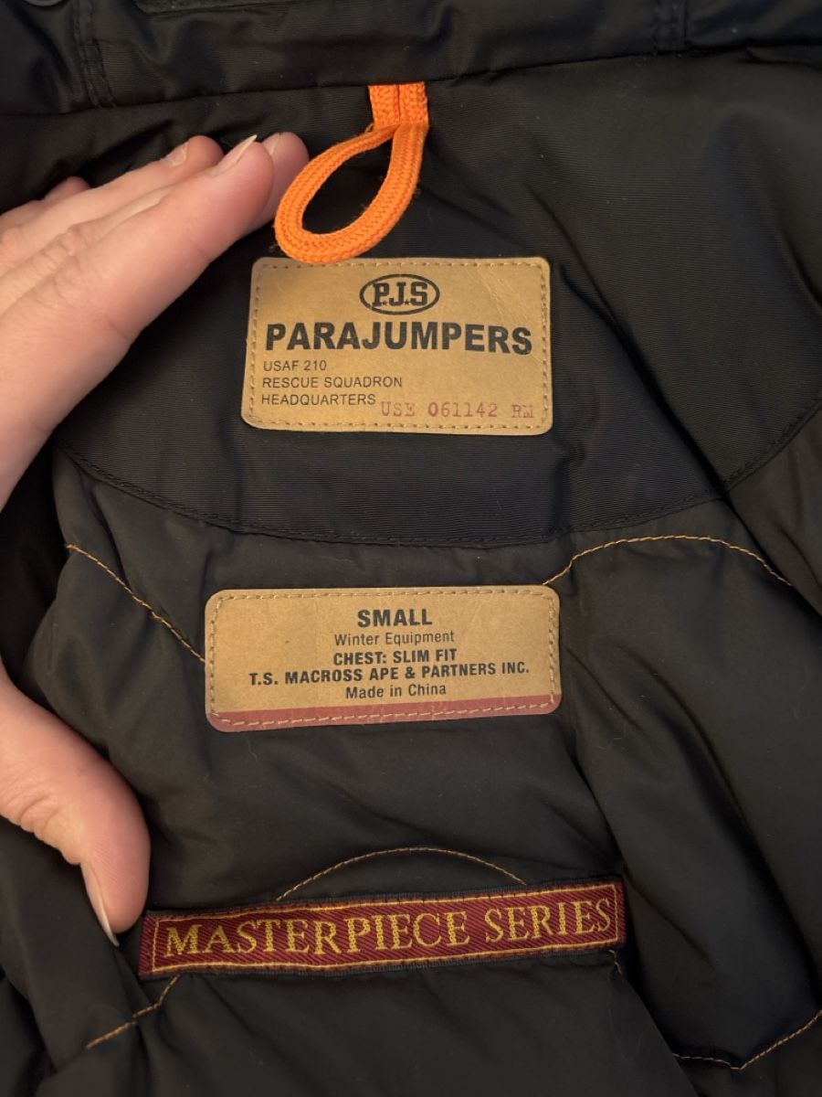 Parajumpers Giacche: Parajumpers Winterjacke mit Pelz, Schwarz – Usato da Uster venduto da NKuendig 2
