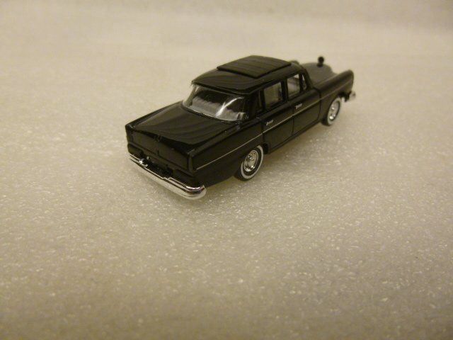 Mercedes-Benz Modellini d'auto: Mercedes Benz 220  - 1:87 - Busch – Nuovo e nell'imballaggio originale da Pambio Noranco venduto da Pol69 3