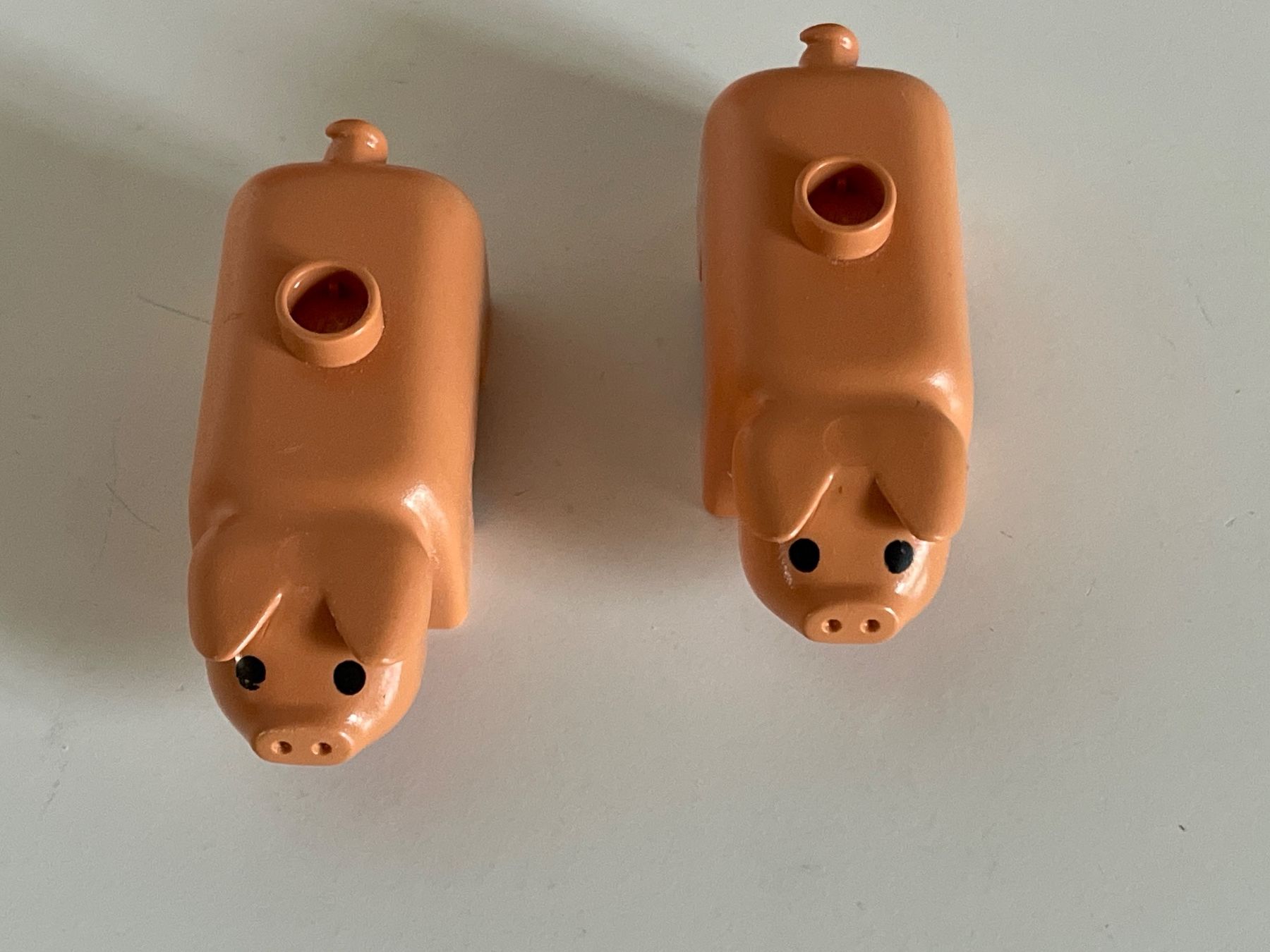 Spielzeuge: LEGO DUPLO 2 Ferkel ( Schweine) – Gebraucht aus Gelterkinden von cobra0110 1