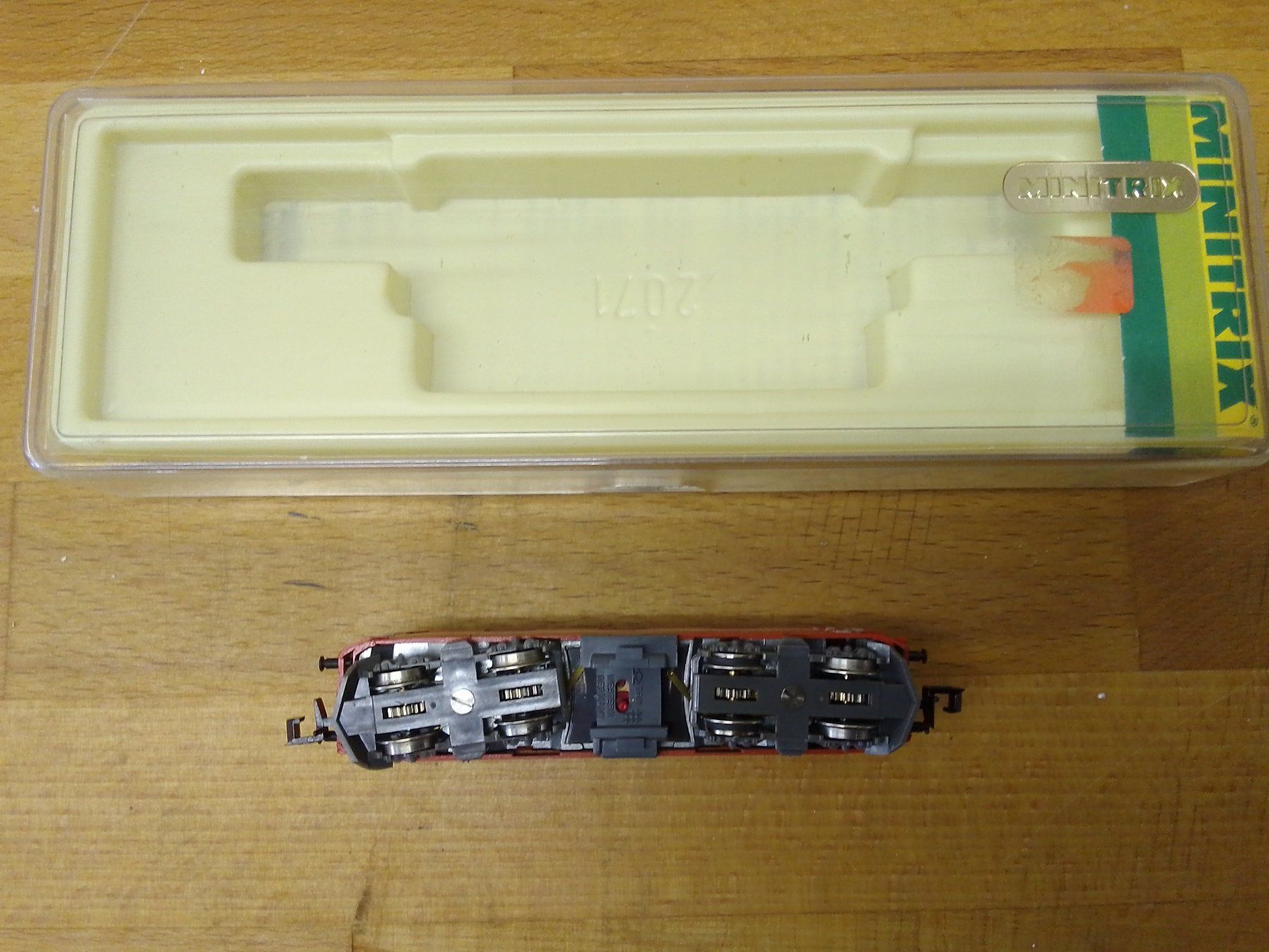Trix Trains électriques: Lok Re 4/4 SBB – D'occasion à Zollikofen par Noak 4