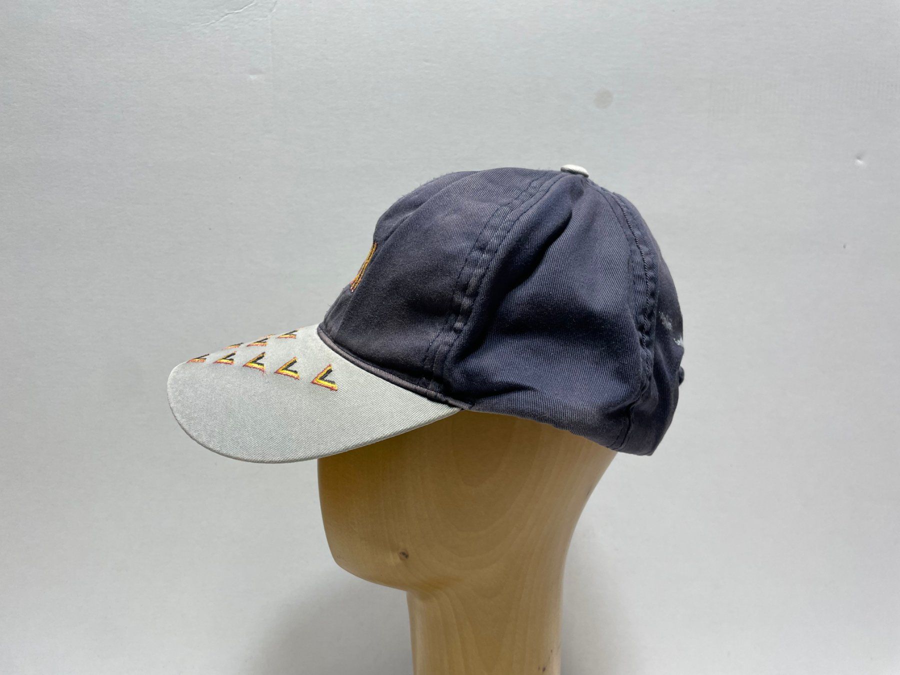 Copricapi, berretti & cappellini: Vintage 90s Cap Sample Green bill – Usato da Zürich venduto da le_souk 1