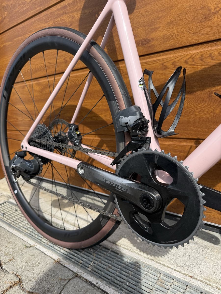 Specialized Biciclette: Specialized Aethos Pro – SRAM Force eTap AXS – Usato da Sins venduto da Debora.brunold 3
