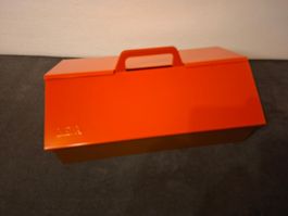 MEWA Vintage Kiste, Metall, tolles Design Top Zustand