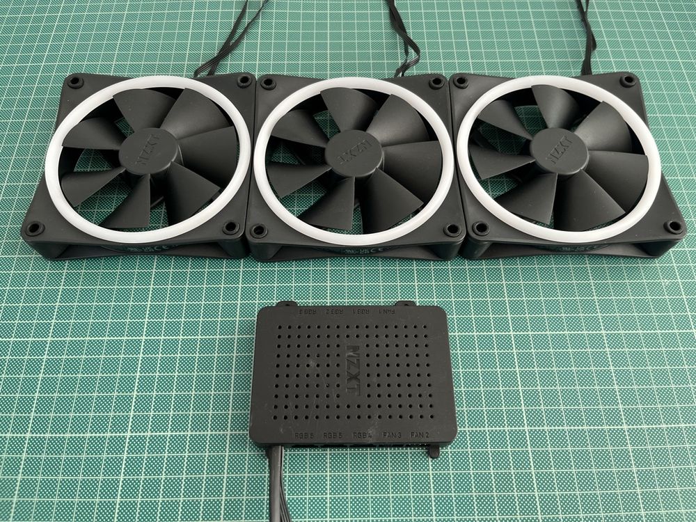 NZXT F120 RGB Fans x3 with controller (Neu (gemäss Beschreibung)) in ...