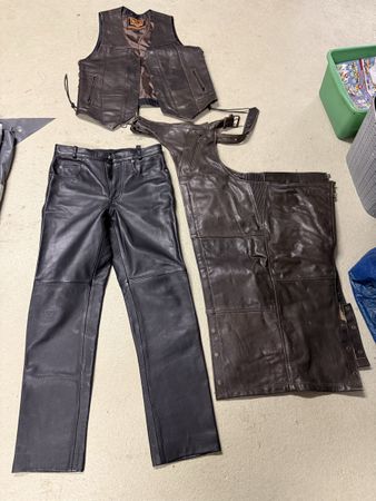 Harley Veste