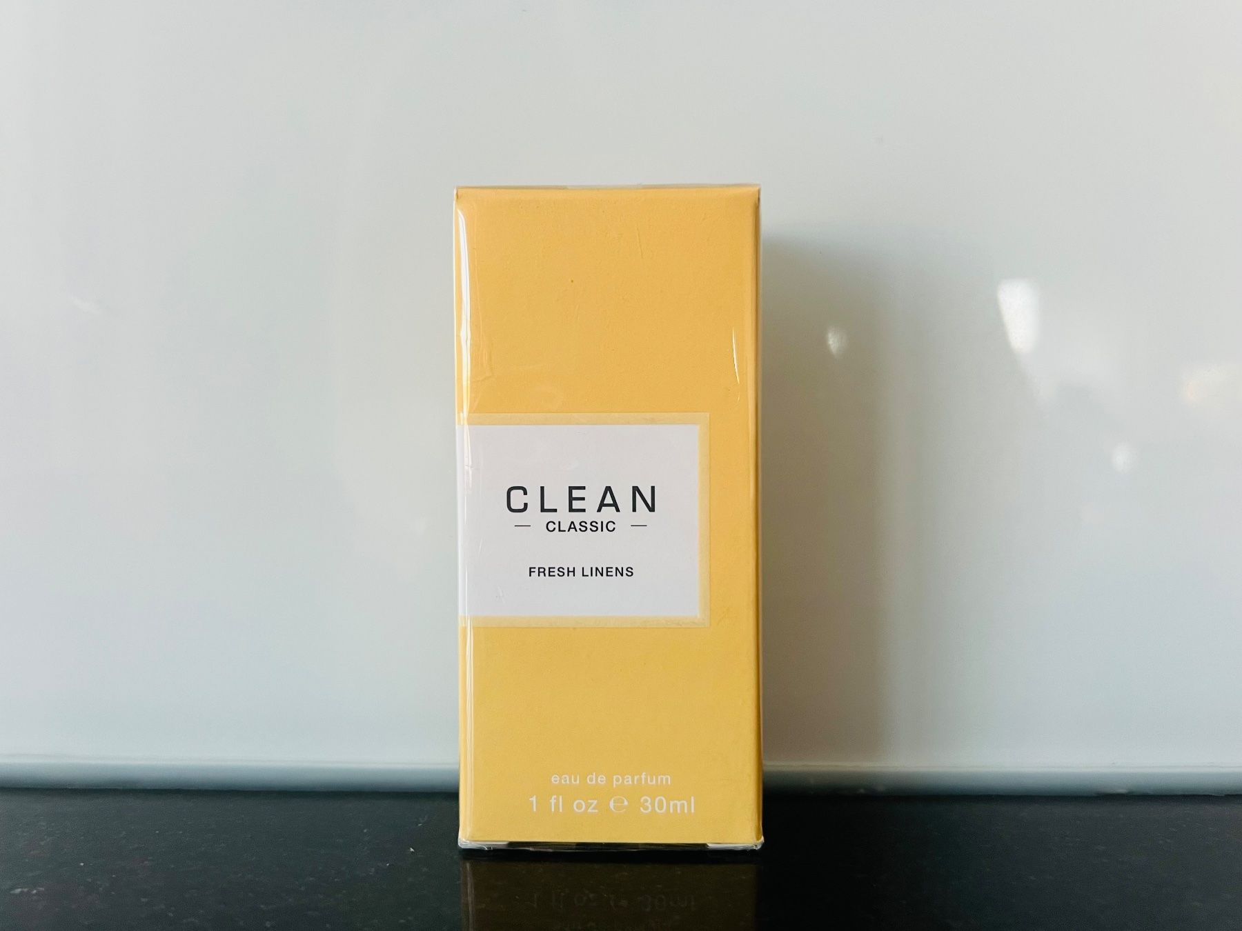 Clean Profumi & Eau de Toilette: Clean Fresh Linens EDP Parfüm 1 Stk. – Nuovo e nell'imballaggio originale da Emmen venduto da IMV-Liquidationen