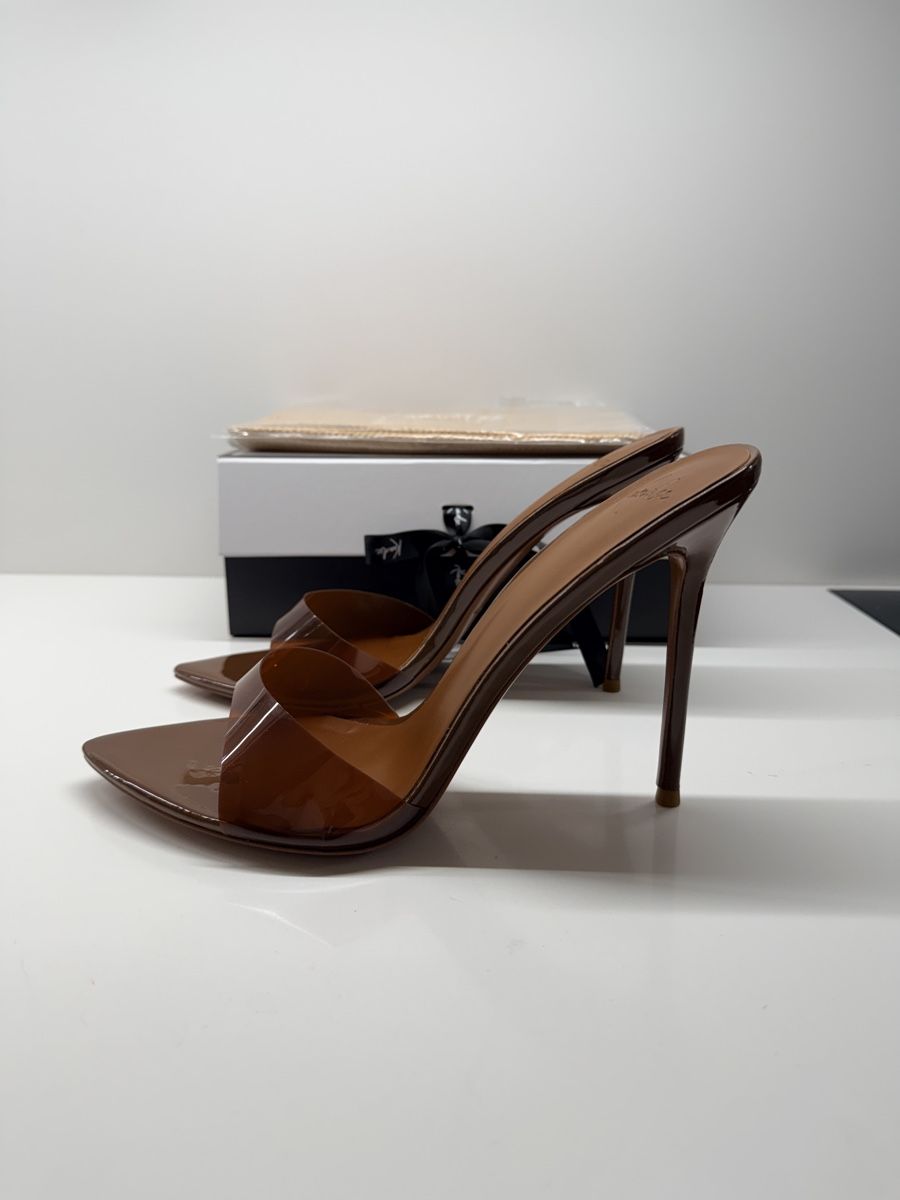 Damenschuhe: Mules Kandee size 42 – Gebraucht aus Giubiasco von mat_n8k5