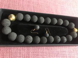 Vulkanstein Kette mit Ohrringen, neuwertig