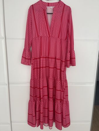 Schönes Maxikleid pink Grösse M, sehr guter Zustand