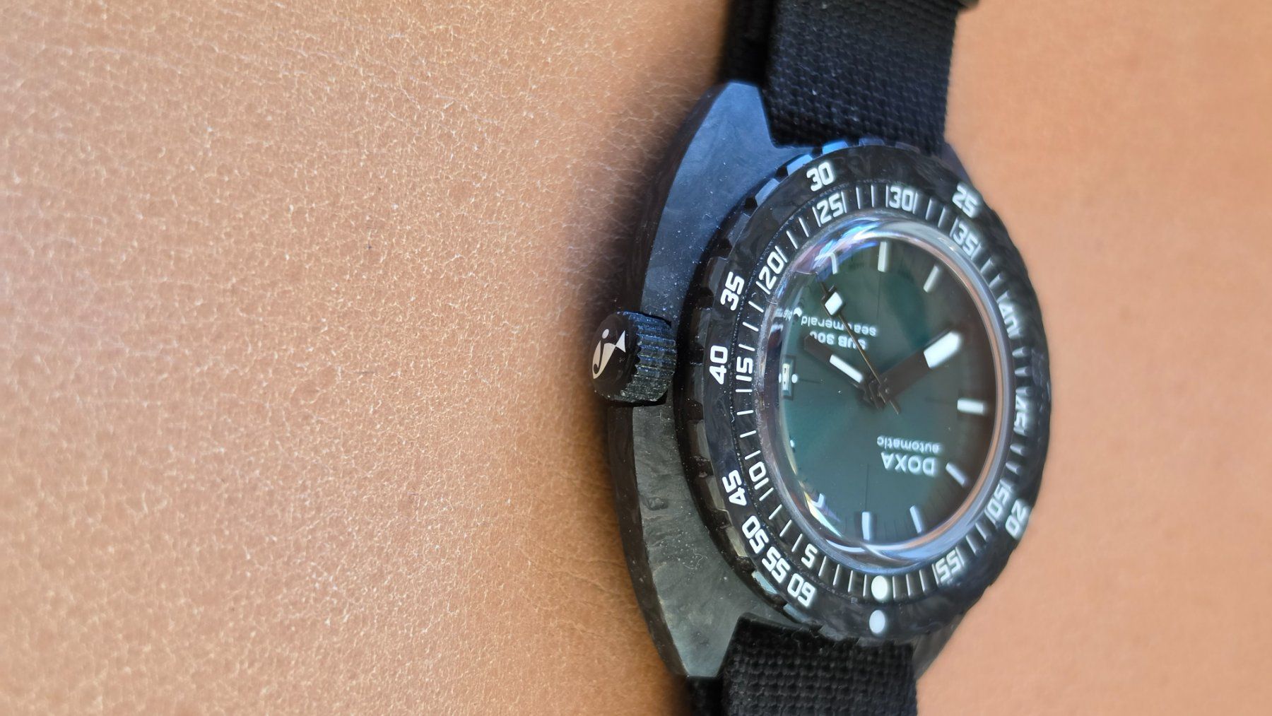 Doxa Orologi: Doxa Sub 300 carbon wie neu – Usato da Aarau Rohr venduto da Olivier5032 4