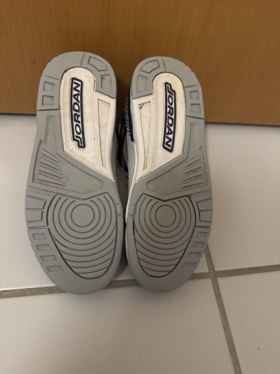 Jordan Scarpe da uomo: Jordan Schuhen 37.5 – Usato da Effretikon venduto da Z.Bas 3