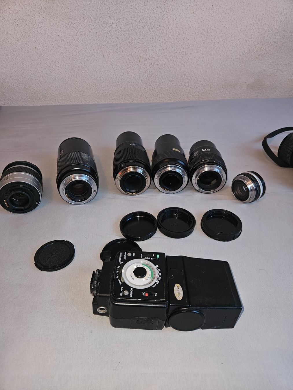 Minolta Fotocamera: Minolta X-700 Kamera inkl. Wechselobjektive – Usato da Basel venduto da FirstClass4000 4