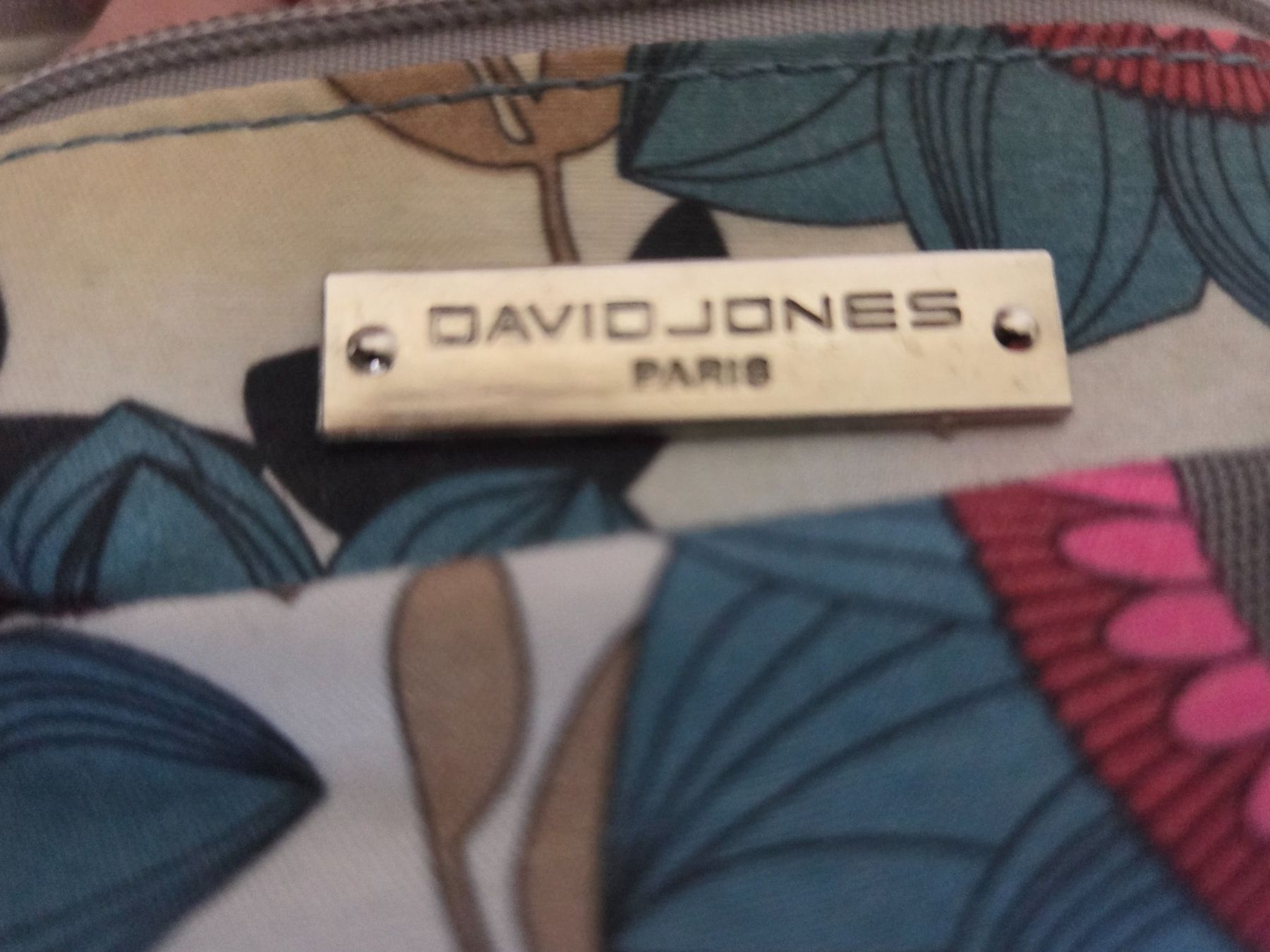 David Jones Taschen für Damen: Handtasche beige gesteppt guter Zustand – Gebraucht aus Oftringen von Black_Nymeria 3