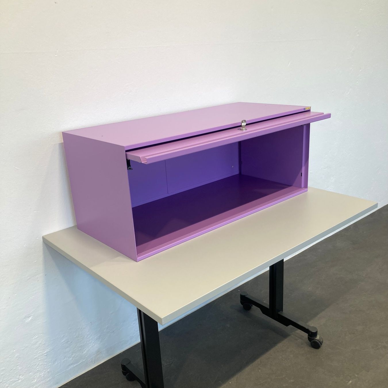 Lista Armadi: Lista Office LO Locker Modul Blassviolett mit Schlüssel – Usato da Schönenwerd venduto da mcofficeshop 3
