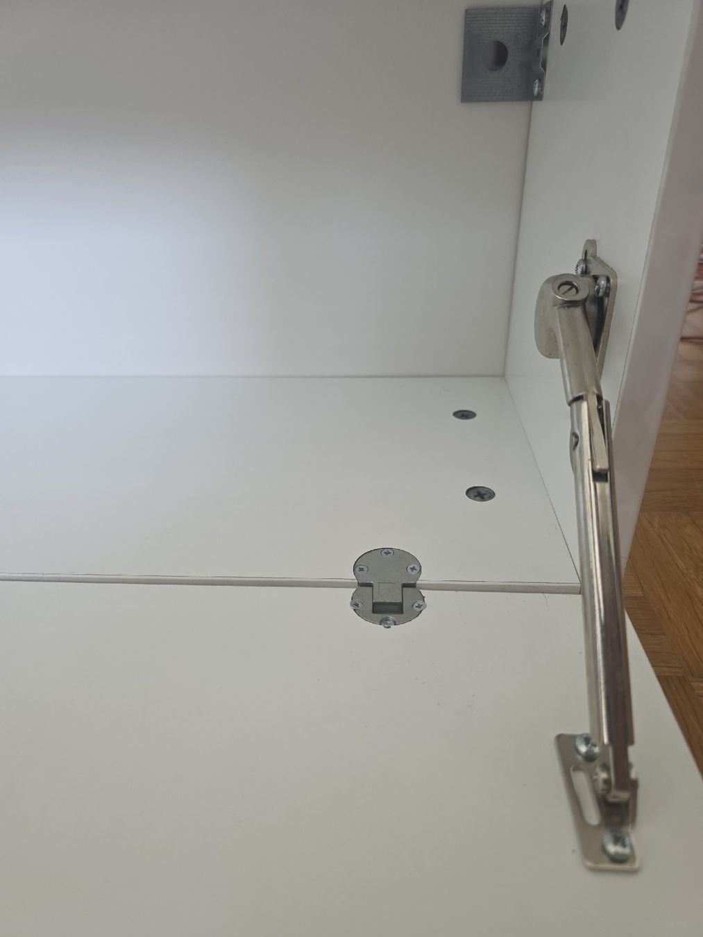 Scaffali: IKEA BESTÅ BURS Wall Shelf – Usato da Montreux venduto da r_carli 9