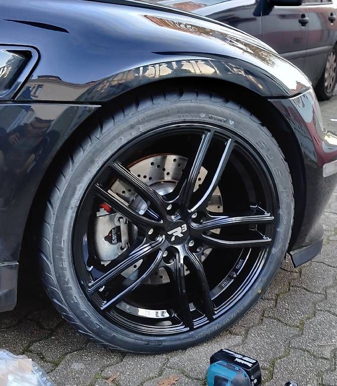 BMW Tutti pezzi di ricambio auto: BMW Z3 coupe grosse Bremse vorne – Usato da Rikon im Tösstal venduto da Steffen_2.0
