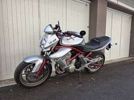 Kawasaki er6n