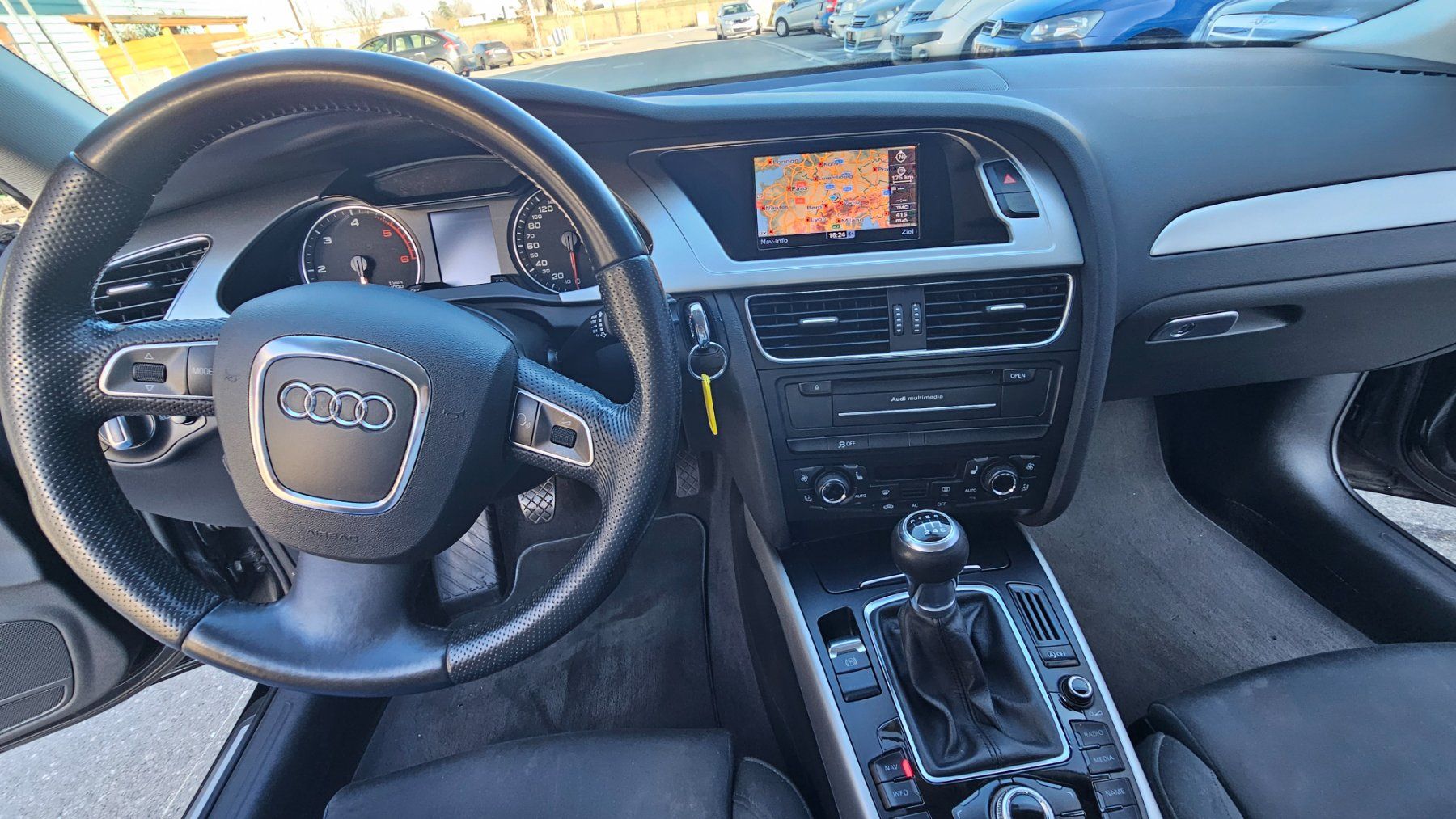 Audi Automobili: AUDI A4 Avant 2.0TDi – Usato da Diessenhofen venduto da Osio 5