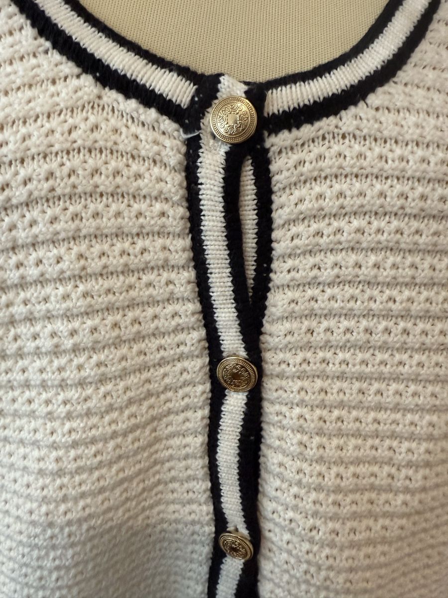 H&M Gilet & Giacche senza maniche: Gilet/cardigan H&M – Nuovo (secondo la descrizione) da Le Locle venduto da tchanatakoua 1