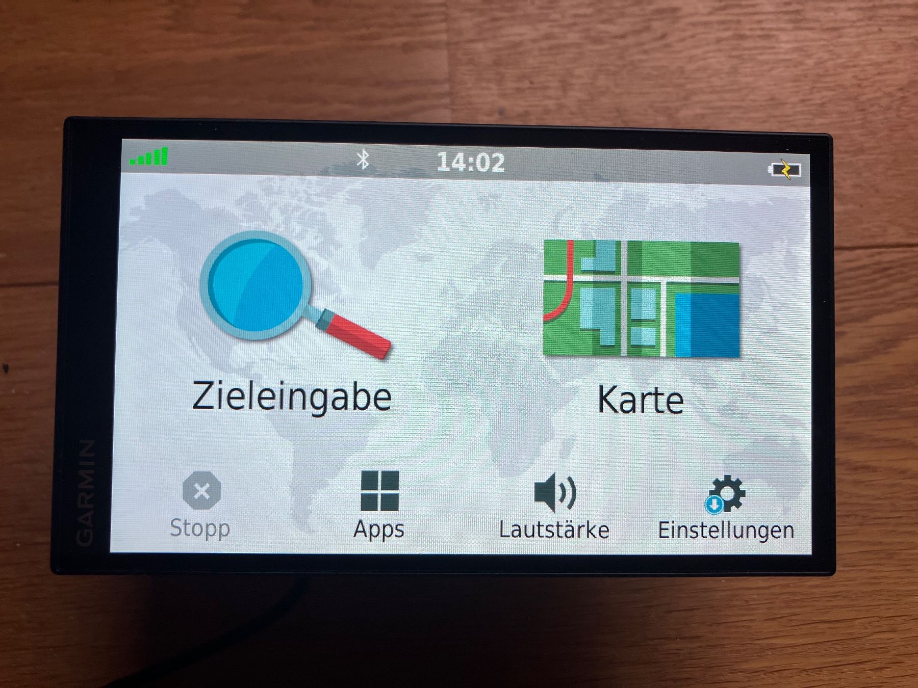 Garmin Navigatori: Garmin Smartdrive 61LMT-D – Usato da Bösingen venduto da Taeke