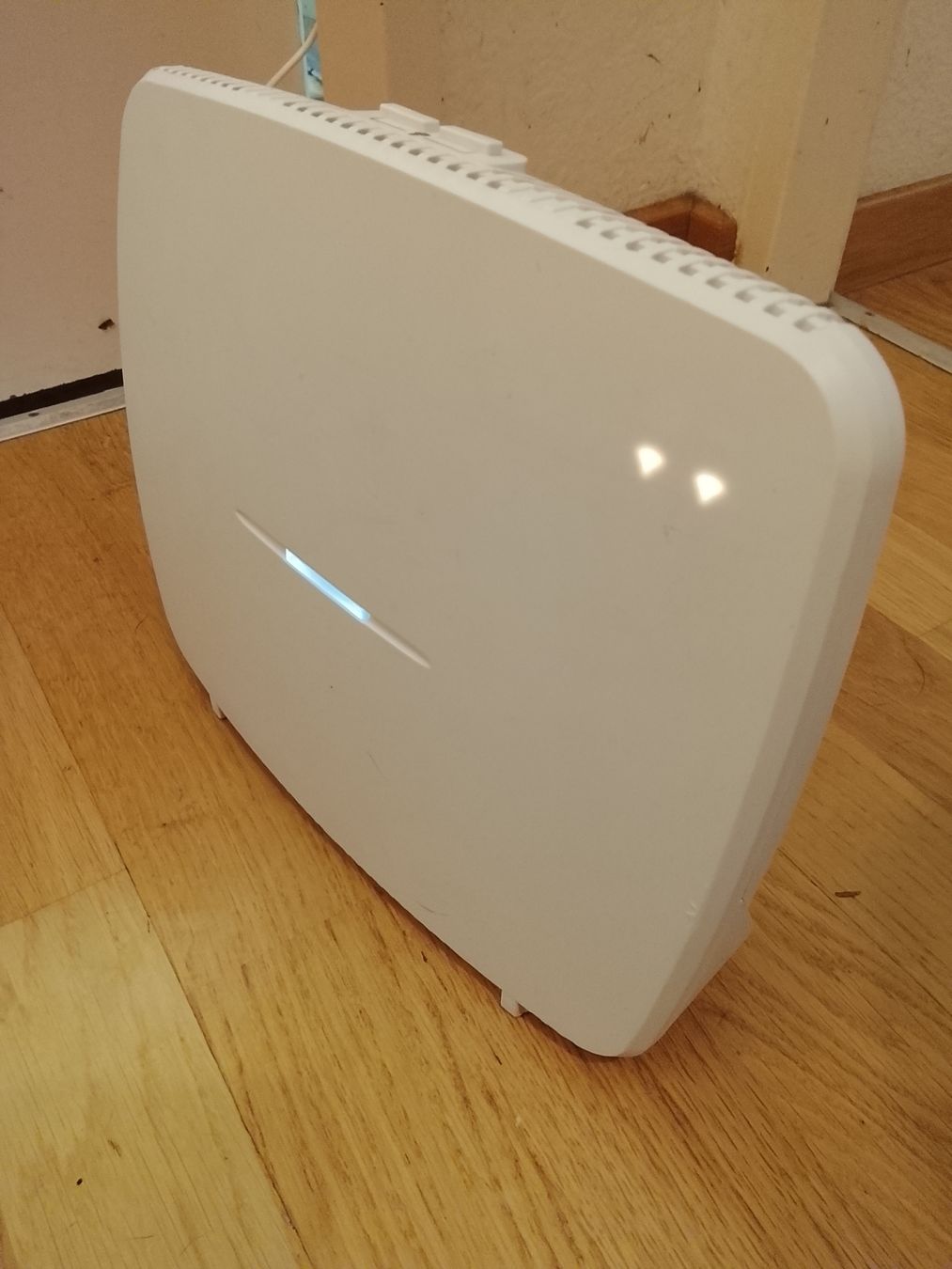 Sunrise Modems & Router: 🔥🌐 SUNRISE Internet Box | WLAN Wifi Router | TOP ZUSTAND ⚡ – Neu (gemäss Beschreibung) aus Effretikon von SEMOUNA 7