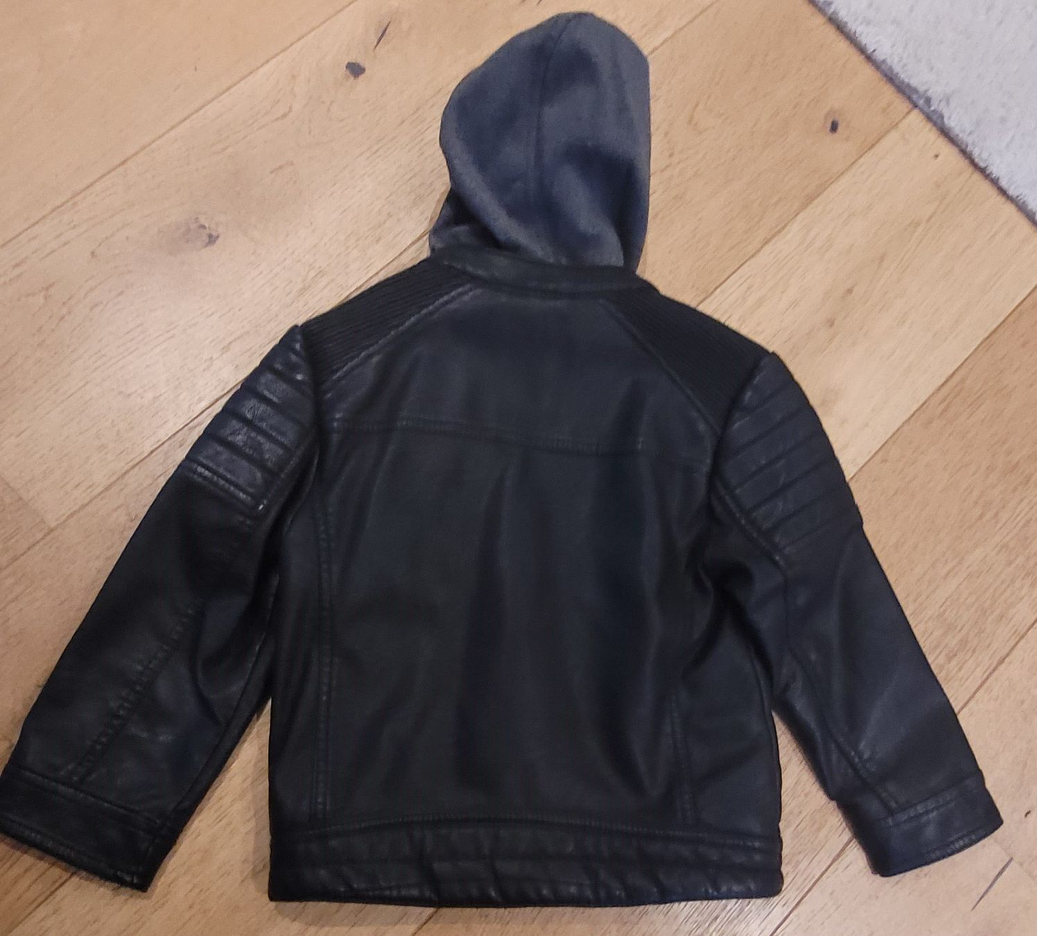 Giacche & Cappotti: Lederjacke Gr. 110 – Usato da Dintikon venduto da kaki-7 1