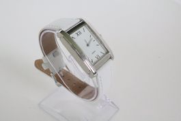 Neuwertige Uhr *läuft Garantie*